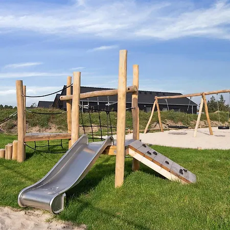 Amazing In With Sauna Romo